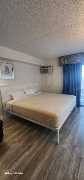Oceanfront Efficiency T702